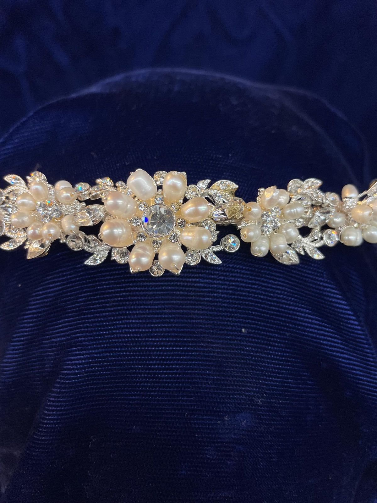 Subtle rhinestone and pearl floral silver-tone bridal tiara, high quality