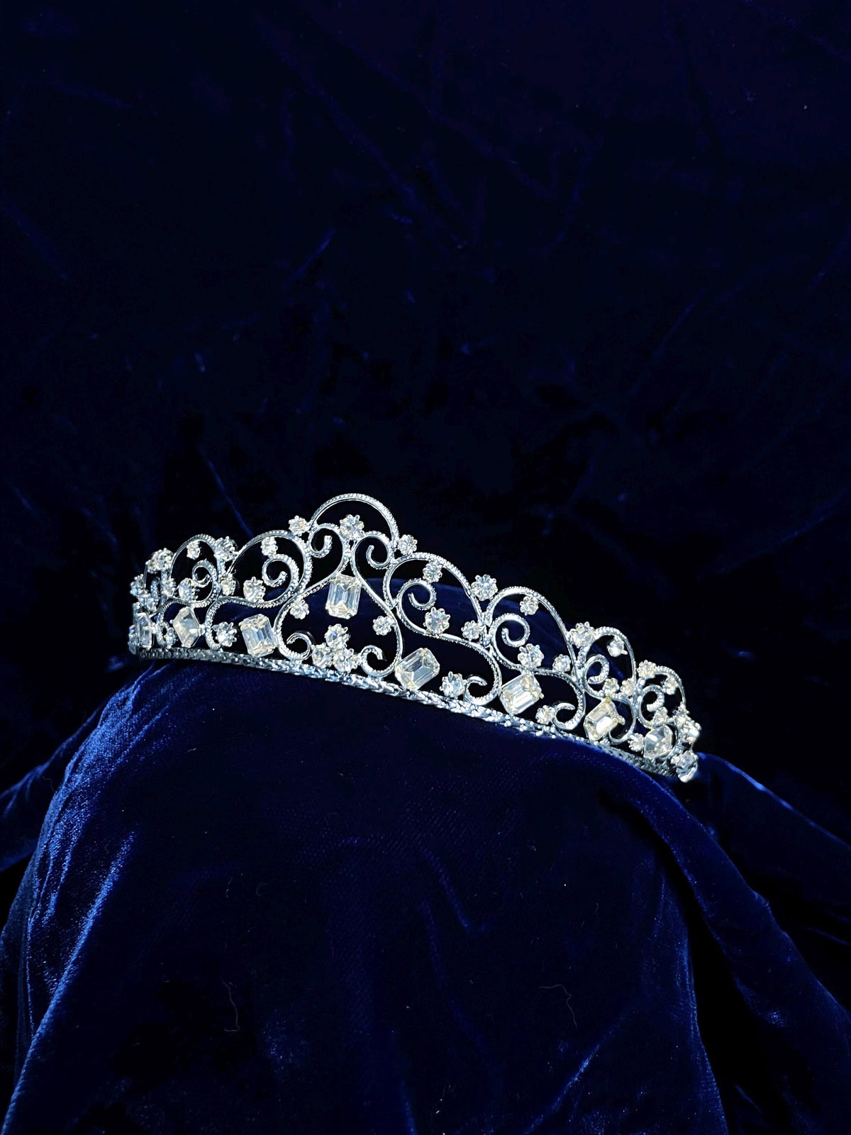 Regal bridal tiara, crystal rhinestone and pearl floral design tiara