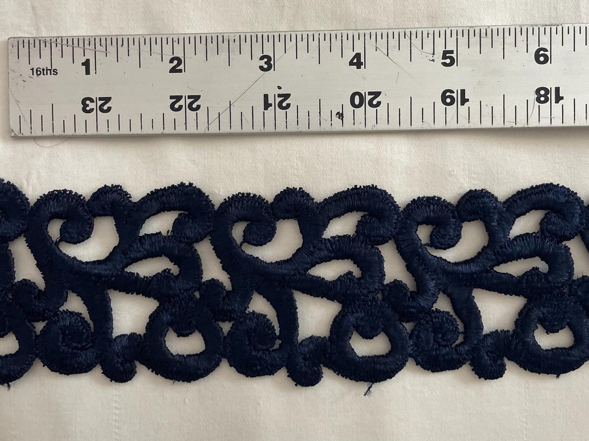 Chunky Y2K vintage navy 2" scroll lace