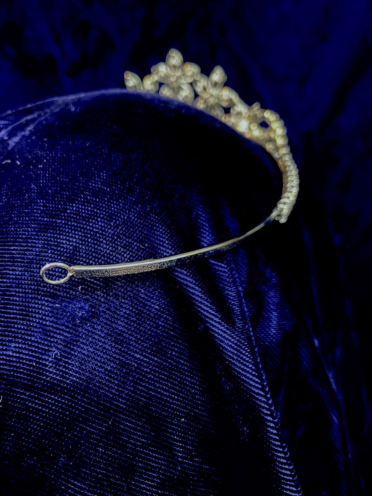 Dainty rhinestone and pearl bridal tiara - daisy design