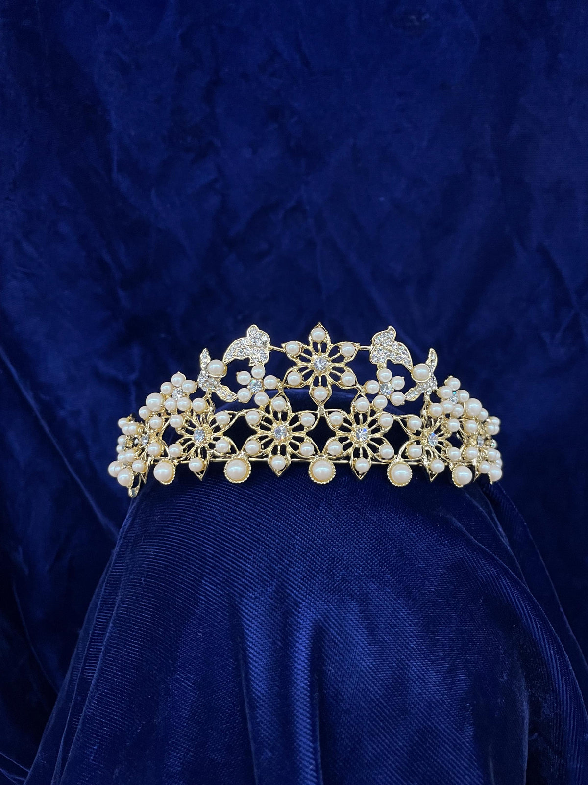 Rhinestone Pearl Flower Tiara, Bridal Quinceañera Formal Occasion Headpiece